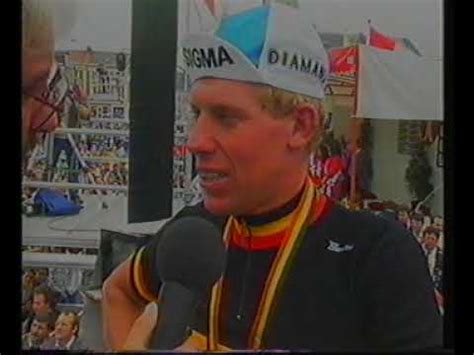 De wedstrijd komt ook even op het grondgebied van deinze, meer be. Belgisch kampioenschap wielrennen 1988 Doornik winnaar ...