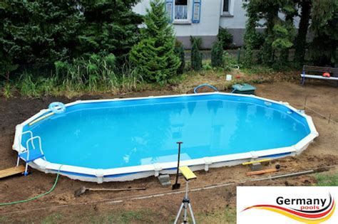 Ein pool zum aufstellen im eigenen garten garantiert badespaß für groß und klein in den warmen monaten. Schwimmbecken-Aufbauanleitung | Swimmingpool-Montage ...