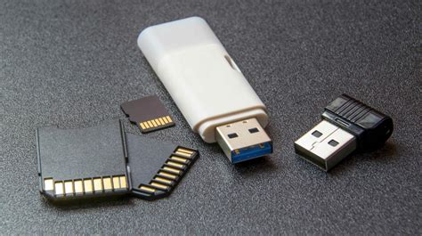 Flashing firmware is the best way to solve this problem; The Difference Between A Memory Card And A Flash Drive