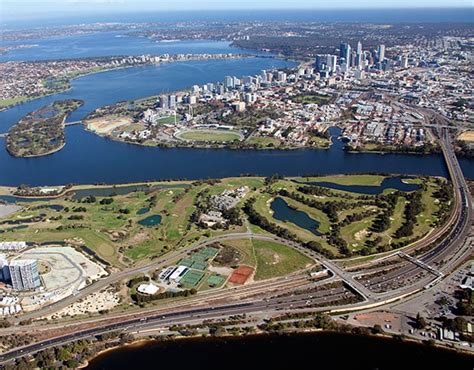 We cover a range of project updates, news and feature articles. Perth Stadium's progress in pictures - fremantlefc.com.au