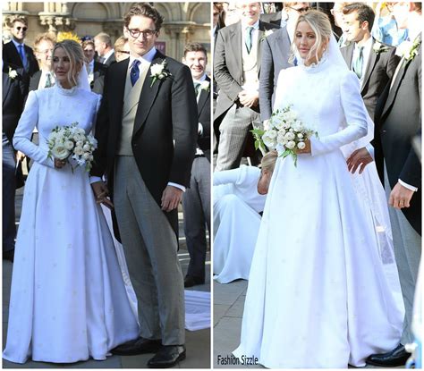 Goulding's stunning wedding dress took more than 640 hours to make. Ellie Goulding Marries Caspar Jopling Wearing Chloé ...