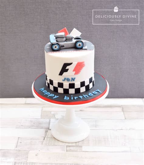 Ein leben für die formel 1. Formel 1 Kuchen - Feier Kuchen Prasentiert Formel 1 World ...