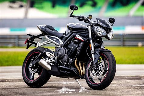 Check triumph bike price list, images , dealers & read triumph bikes price starts at rs. TopGear | New generation Triumph Street Triple lands in ...