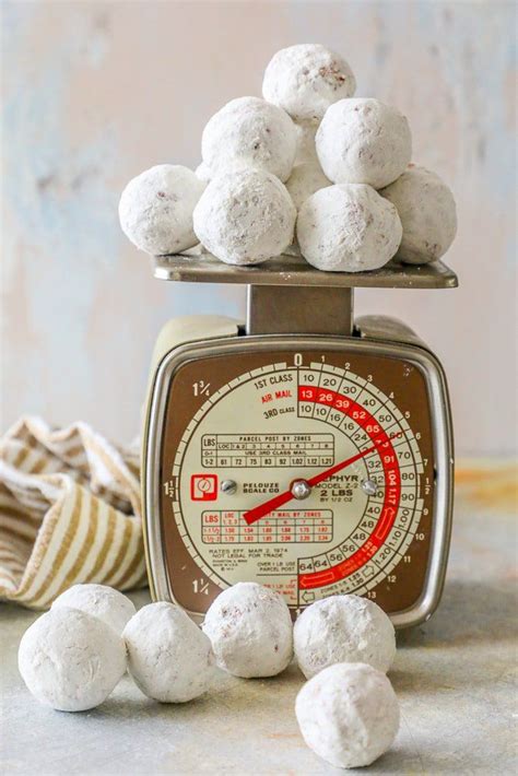 The Best Easy Powdered Sugar Donut Holes Recipe Sweet Cs