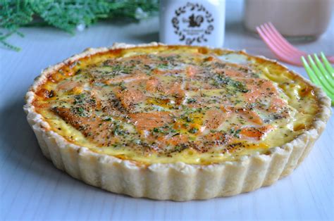 Cooking With Ikea Smoked Salmon And Mushroom Cheese Quiche 烟熏三文鱼与蘑菇起司塔