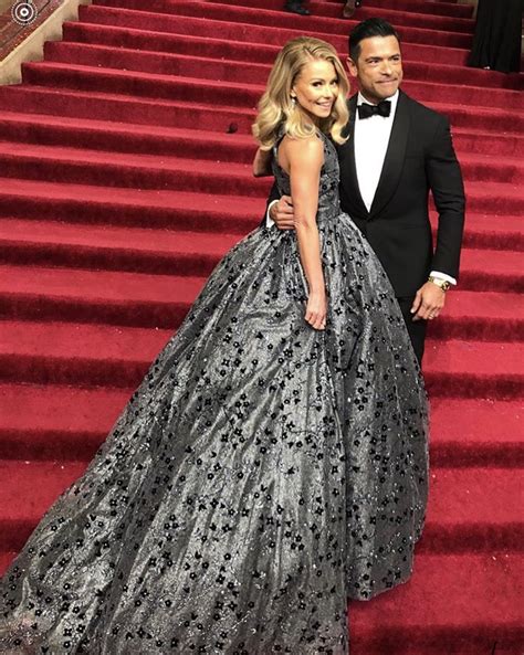 Last Year In 2020 Ball Gowns Fashion Dresses Kelly Ripa