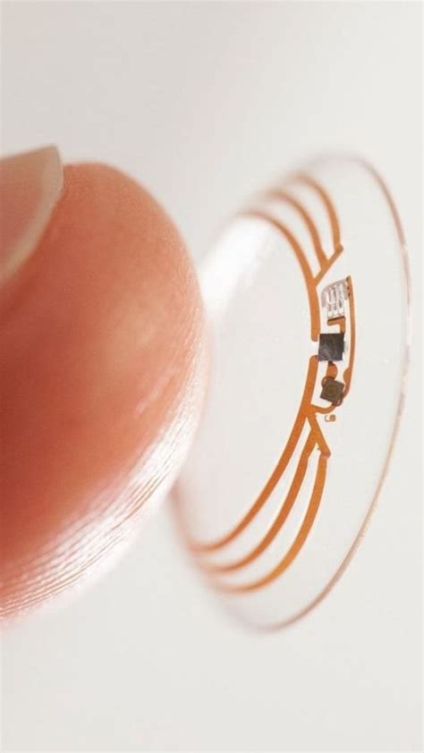 Samsung Patents Smart Contact Lenses With A Built In Camera