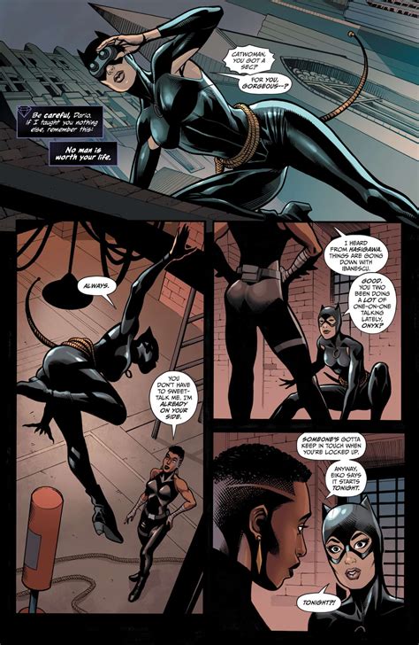 It S Cat Vs Cat In Catwoman Comic Watch