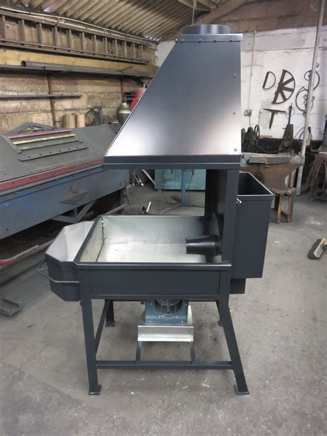 Blacksmithing building a simple diy forge youtube. 24" x 27" Forge