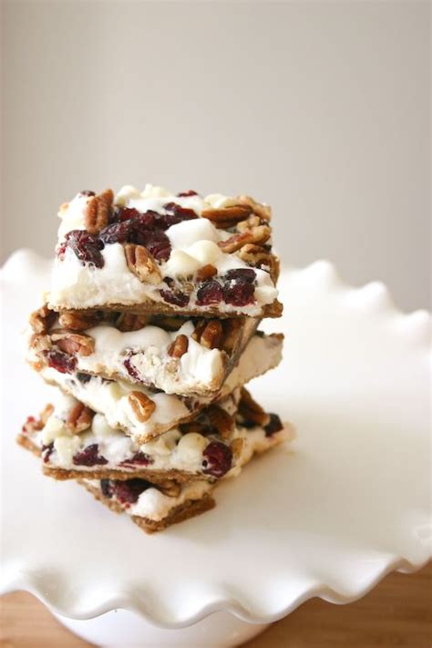 3/4 cup of butter in grams. 12 sheets of graham crackers 3/4 cup butter 3/4 cup brown sugar 3 cups mini marshmallows 3/4 ...