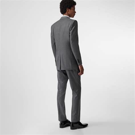 About 37% of these are men's suits, 0% are fitness & yoga wear, and 1% are women's suits. Classic Fit Sharkskin Wool Suit in Mid Grey Melange - Men ...
