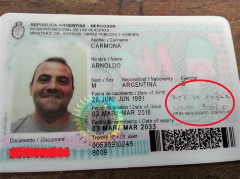 La víctima fue identificada como sebastián machado, quien fue atacada este domingo en inmediaciones de ignacio risso al 3.500, en barrio belgrano, en el sector norte de la. Un hincha de Independiente con una particular firma : : El ...