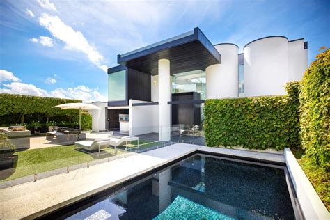 Sumptuous Contemporary Home New Zealand Luxury Homes Mansions For Sale Luxury Portfolio