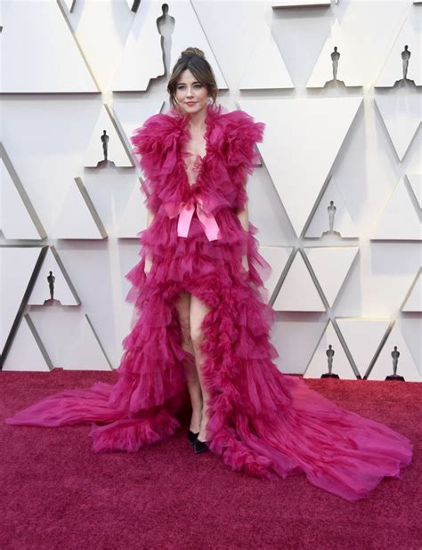 Linda Cardellini Oscars 2019 Red Carpet Celebmafia