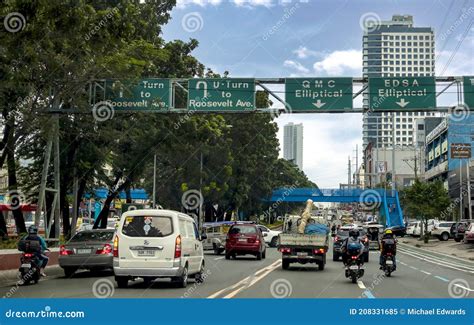Quezon City Metro Manila Philippines Moderate Traffic Along Quezon