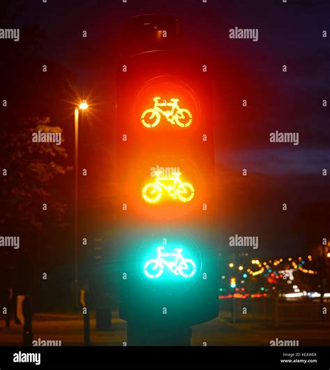 New Cycle Path Lights Hi Res Stock Photography And Images Alamy