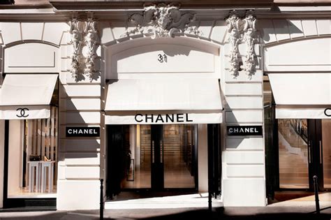 Chanel To Expand Historic Store