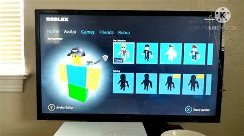 How To Customize Your Character On Roblox Xbox Youtube