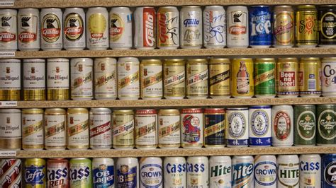 la mayor colección de latas de cerveza está en quesa