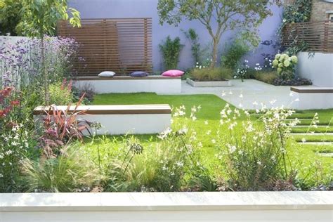 This little zen garden is a great way to decorate a bathroom or living room. zen garden ideas on a budget garden design ideas zen ...