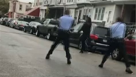 mother tries to restrain walter wallace jr moments before police shot