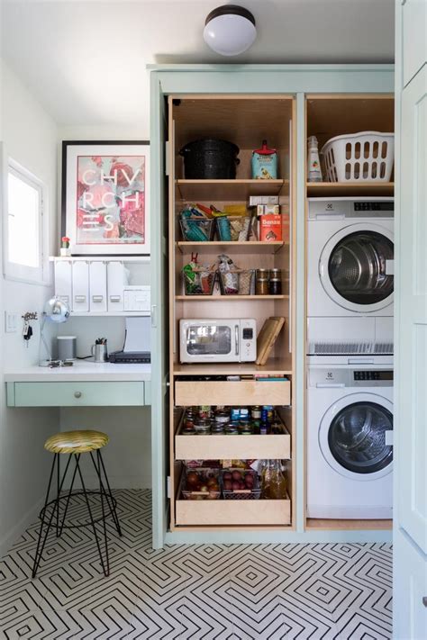 20 Laundry Room And Pantry Combo