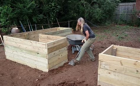 Horticultural Therapy Alliance Builds Wheelchair Accessible Garden At