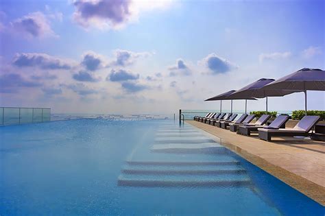As a wholly owned subsidiary of the tote board, it is the singapore pools was incorporated on 23 may 1968 to curb illegal gambling in singapore. 10 Best Hotel Pools in Singapore - Amazing Hotel Swimming Pools in Singapore