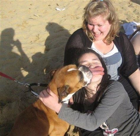 Perfectly Timed Photos 45 Pics