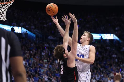 Gonzaga Byu Photos Zags Stays Perfect In Wcc With Last Second Win Over