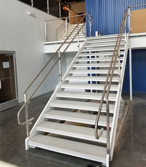 Concrete Stair Treads In Custom Colors And Sizes By Downing Designs