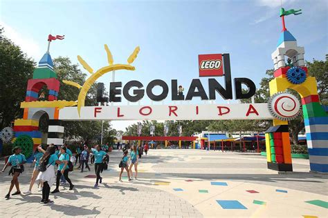 Peppa Pig Is Getting Her Own Theme Park—opening At Legoland Florida In