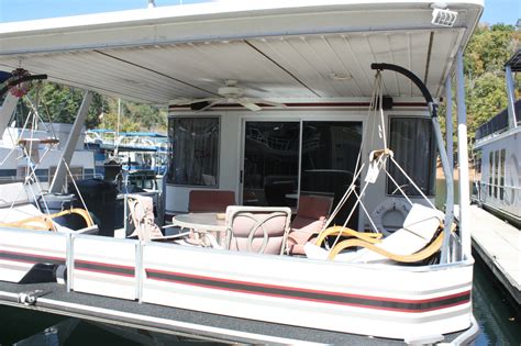 Find your houseboat in our database of houseboats, house boats. Stardust Houseboat 2001 for sale for $170,000 - Boats-from-USA.com