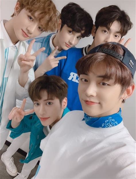 19 years old* height in cm: Tomorrow x Together #txt #soobin #yeonjun #beomgyu # ...