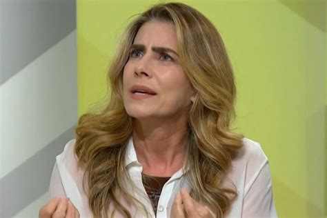 Claudia leitte foi afastada às pressas da final do the voice +, da globo, e não poderá participar daniel, ludmilla, claudia leitte e mumuzinho escolhem apenas uma entre as duas vozes para a. Maitê Proença se desculpa por ter criticado performance de ...