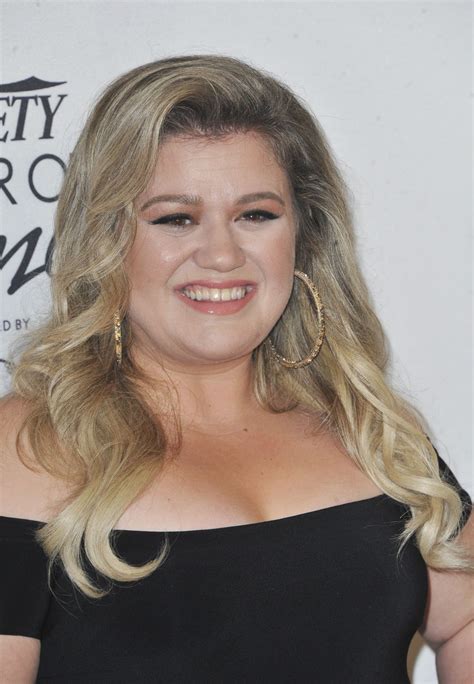 Kelly brianne clarkson was born on april 24, 1982 in fort worth, texas & raised in burleson, texas. KELLY CLARKSON at Amfar Inspiration Gala in Los Angeles 10 ...