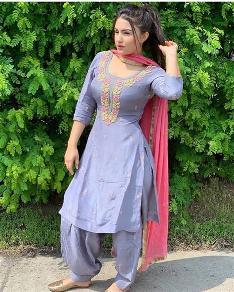 Punjabi Dress Design Designer Punjabi Suits Indian Designer Outfits Designer Dresses Punjabi