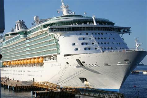 Win A Royal Caribbean Free Cruise | Green Vacation Deals