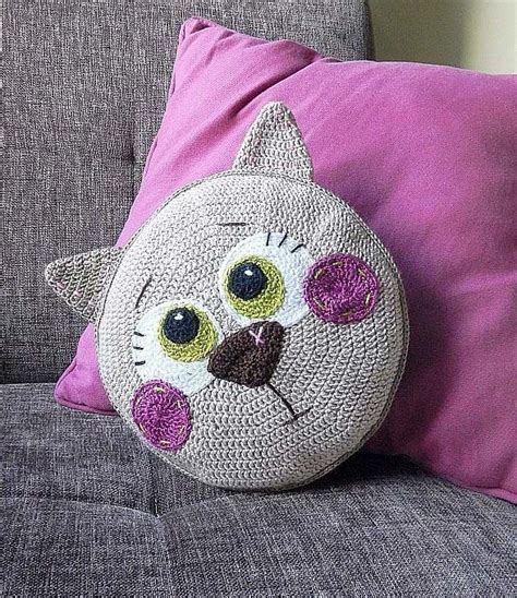 Cutie Cat Pillow Crochet Pattern Mycrochetpattern