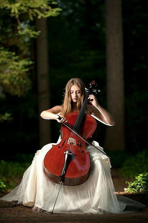 Pin By Alcion Titan On Musica Musician Photography Cello Photography Violin Photography