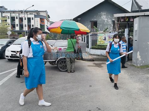 David icke talks to the krishool journey podcast a. Haze situation in Kuching improves, schools to stay open ...