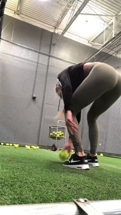 Haley cruse is an oregon softball player who plays in the outfield position. Alex From LC (@mckeealex17) | Twitter