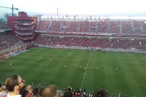 Januar 1905 stadion … independiente — adjetivo 1. Football Stadiums Tour Independiente vs Universidad de ...