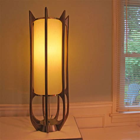 Perfect for your modern organic, nautical, or rustic home, this decmode 67700 table lamp boasts a natural jute rope with twisted and knotted design. Rustic Desk Lamps — Best Room Design : How to Make Mid ...