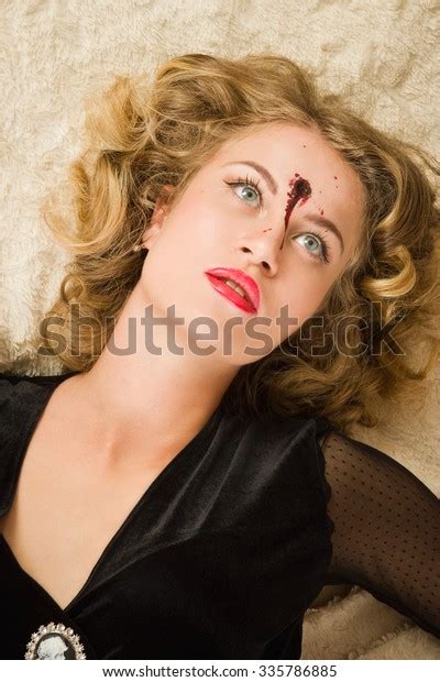 Crime Scene Simulation Lifeless Woman Lying库存照片335786885 Shutterstock