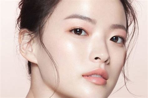 Dari Dewy Hingga Glass Skin Ini Perbedaan Hasil Akhir Makeup Korea