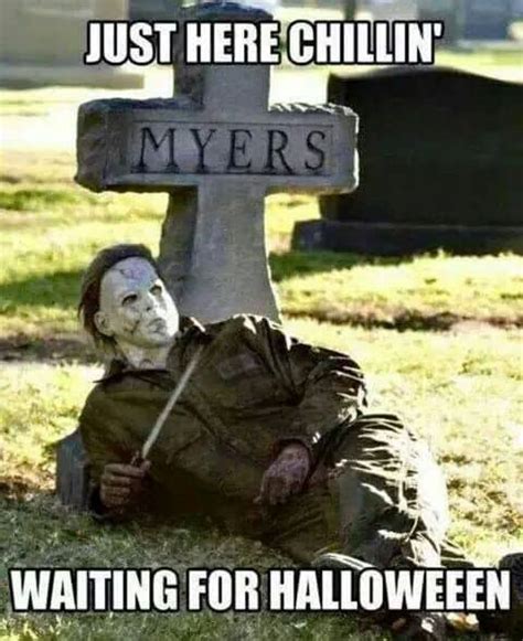 18 Spooky Halloween Meme