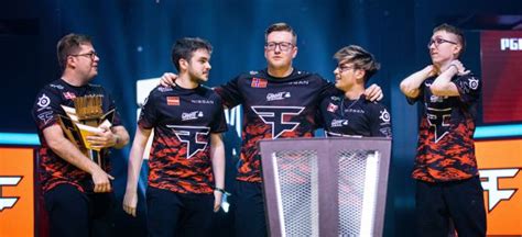 Faze Named Best Team Of 2022 According To M0nesy Becomes Best