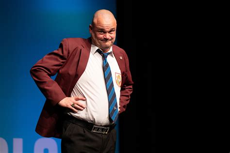 Al Murray As The Pub Landlord Embassy Theatre Skegness Review Comic Pulls His Punches