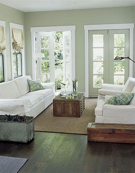 If you want to express your personality or taste on aesthetic matter, then this living room will be your best. 38+ Stunning Vintage French Country Living Room Ideas #livingroomideas #livingroomfurnit ...